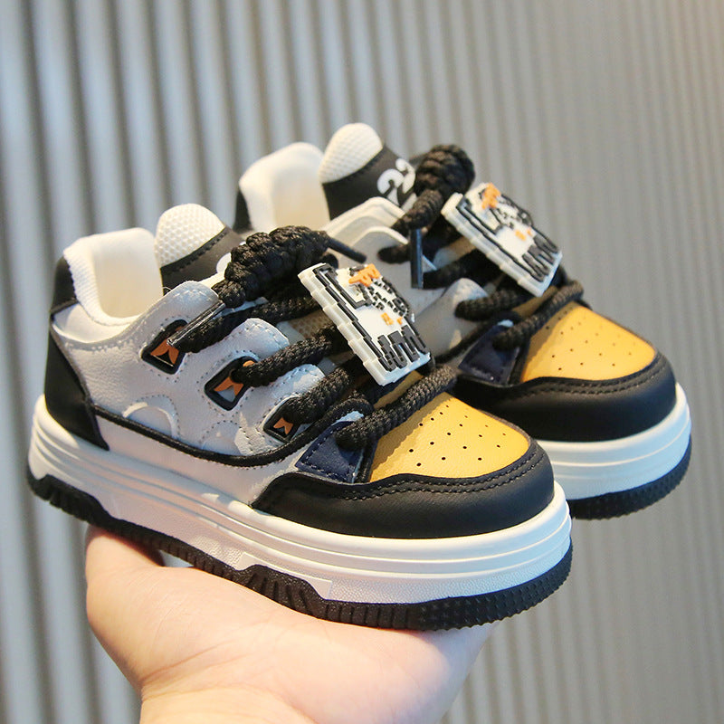 Zapatillas infantiles de suela blanda