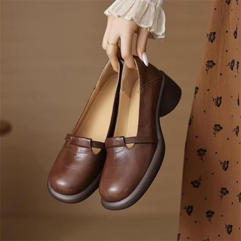 Mocasines de piel sintética con tacón ancho