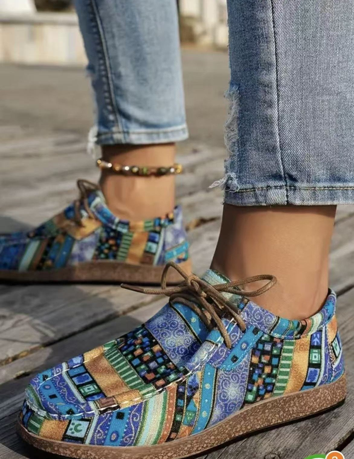 Zapatillas planas con estampado grafiti