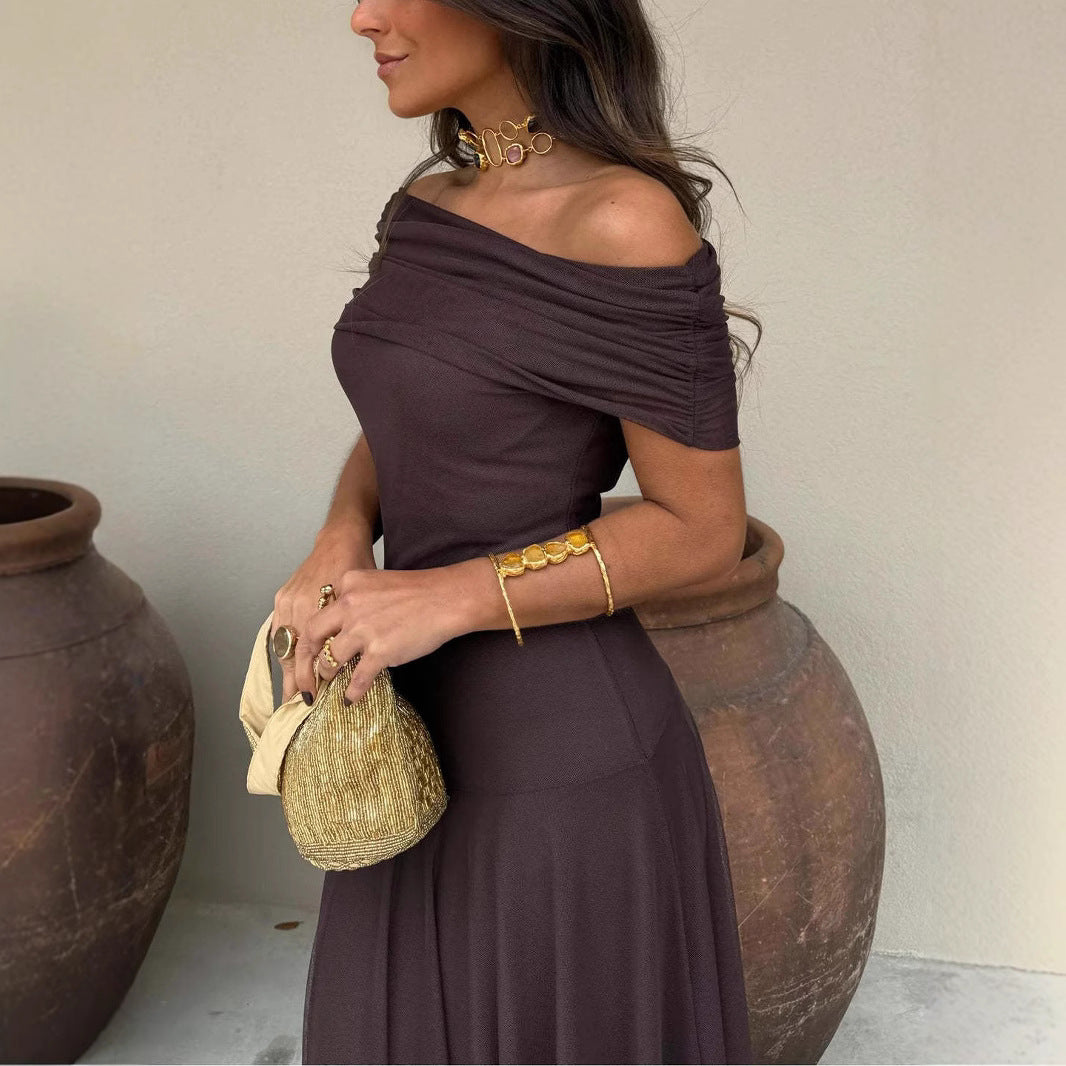 Vestido palabra de honor con paneles de malla