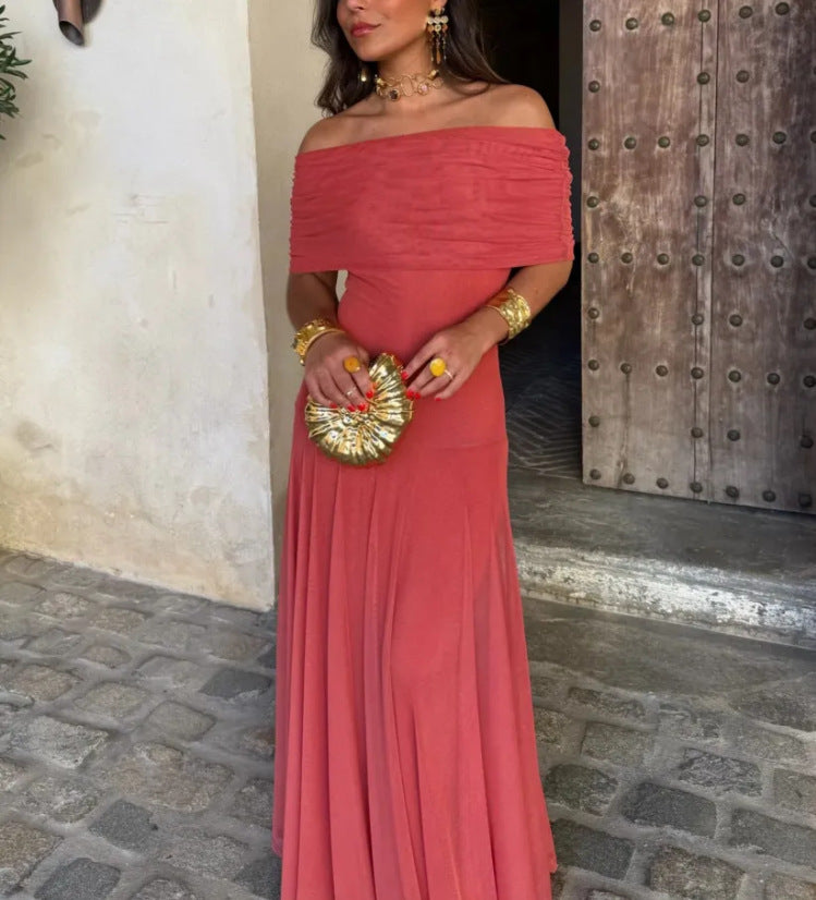 Vestido palabra de honor con paneles de malla