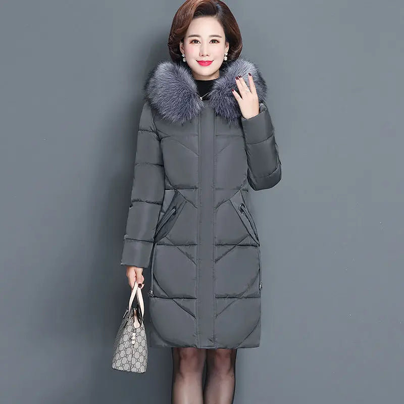 Parka acolchada con capucha y cuello de efecto pelo