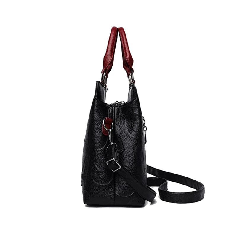 Bolso tote con letras en relieve