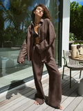 Conjunto cómodo de camisa oversize y pantalón ancho