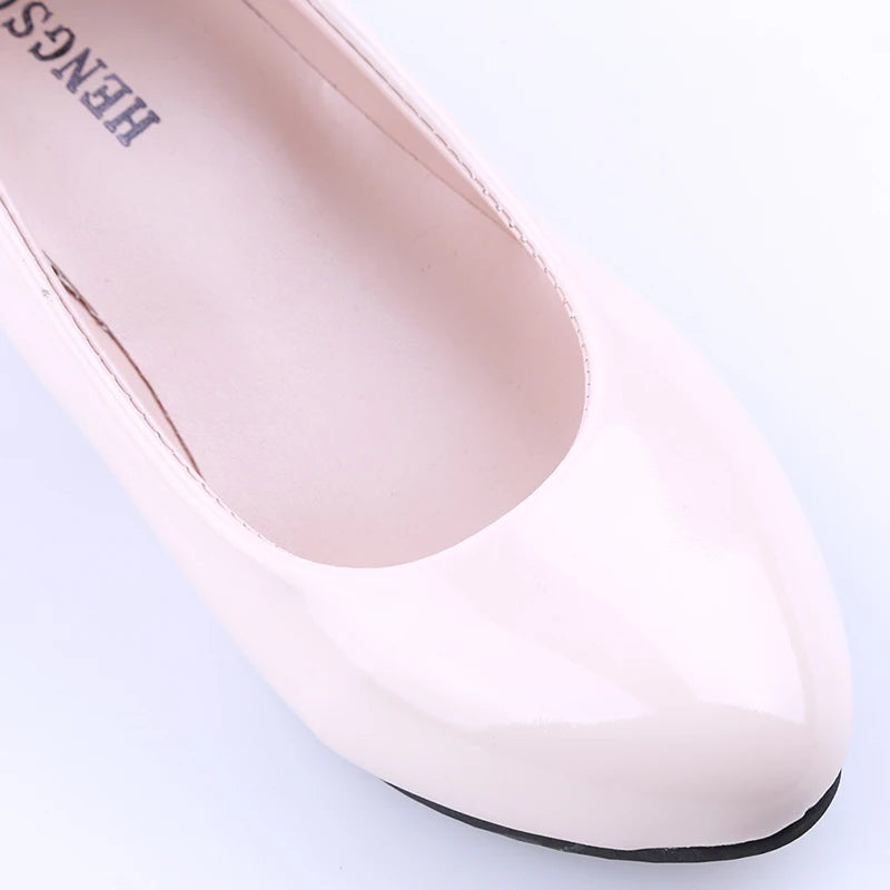 Zapatos de salón de tacón medio