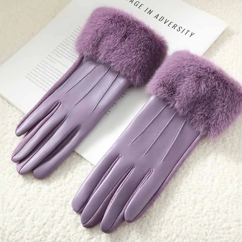 Guantes elegantes de polipiel con pelo