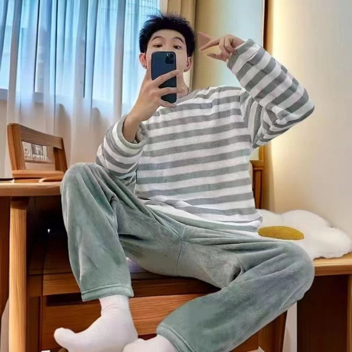 Pijama térmico de forro polar para hombre