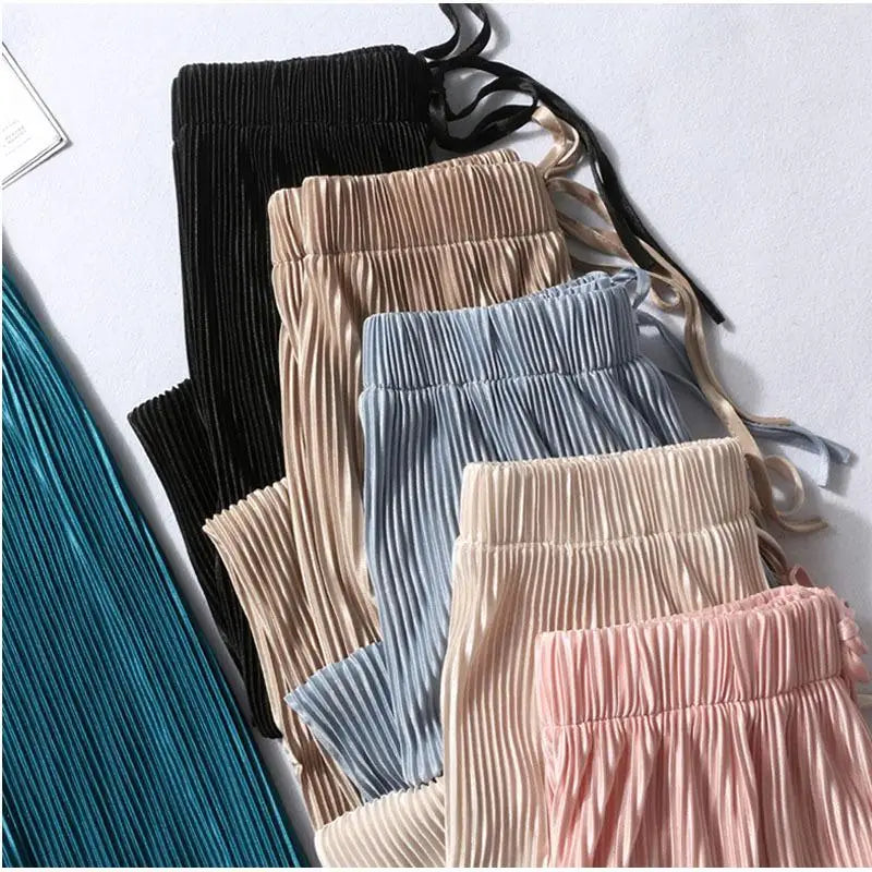 Pantalón ancho plisado de seda fría para mujer