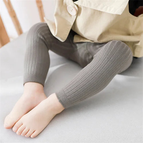 Leggings de punto lisos para niña