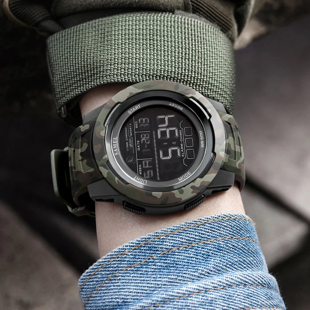 Reloj deportivo militar SMAEL con correa de camuflaje