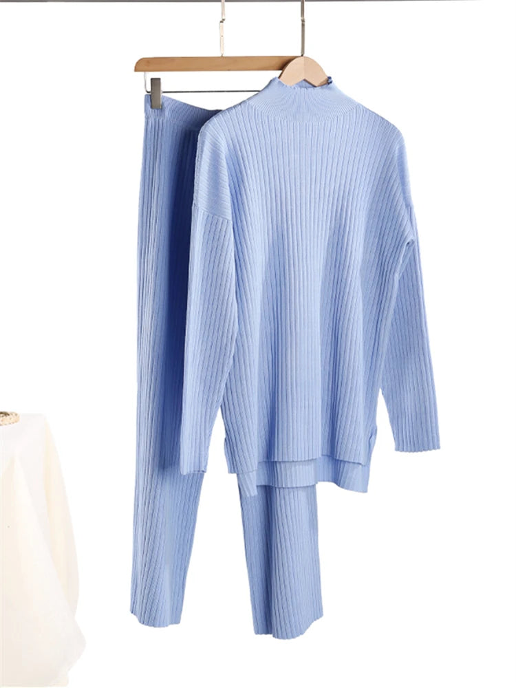 Conjunto de punto de cuello alto: jersey y pantalón ancho