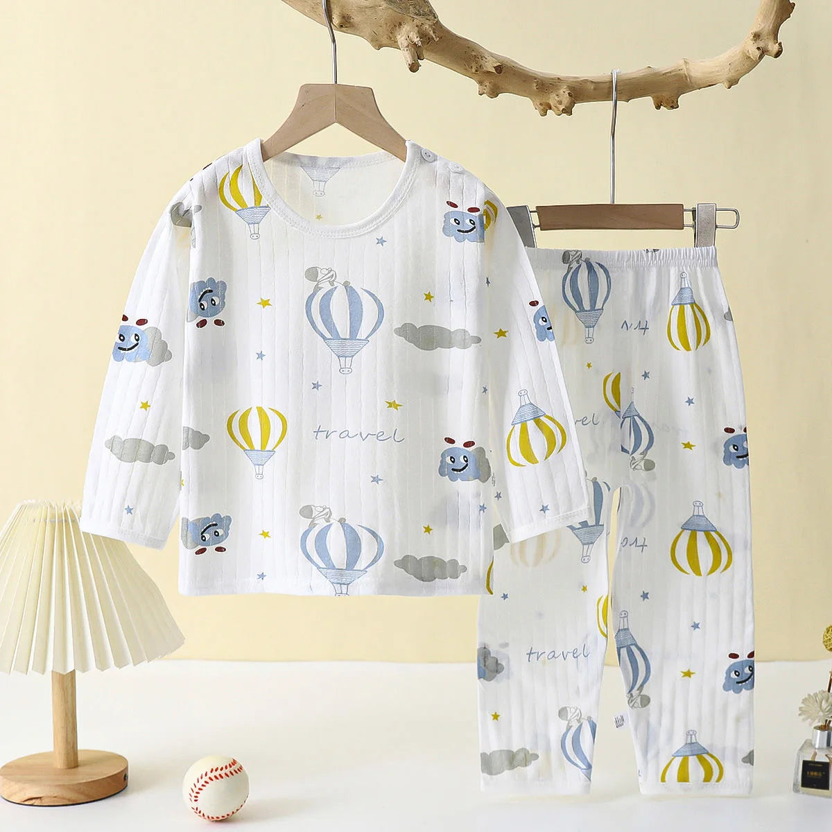 Pijama infantil de algodón con dibujos