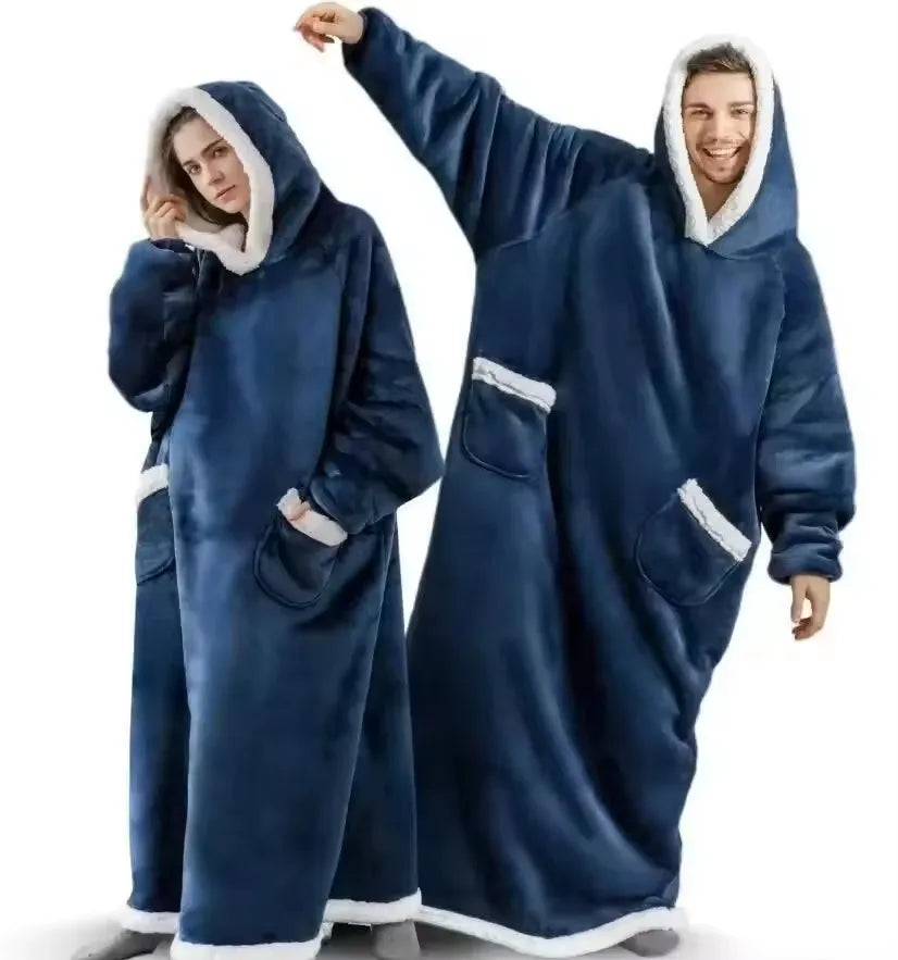 Manta pijama larga con mangas y capucha (150 o 180 cm)