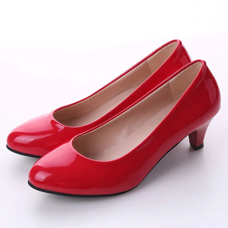 Zapatos de salón de tacón medio