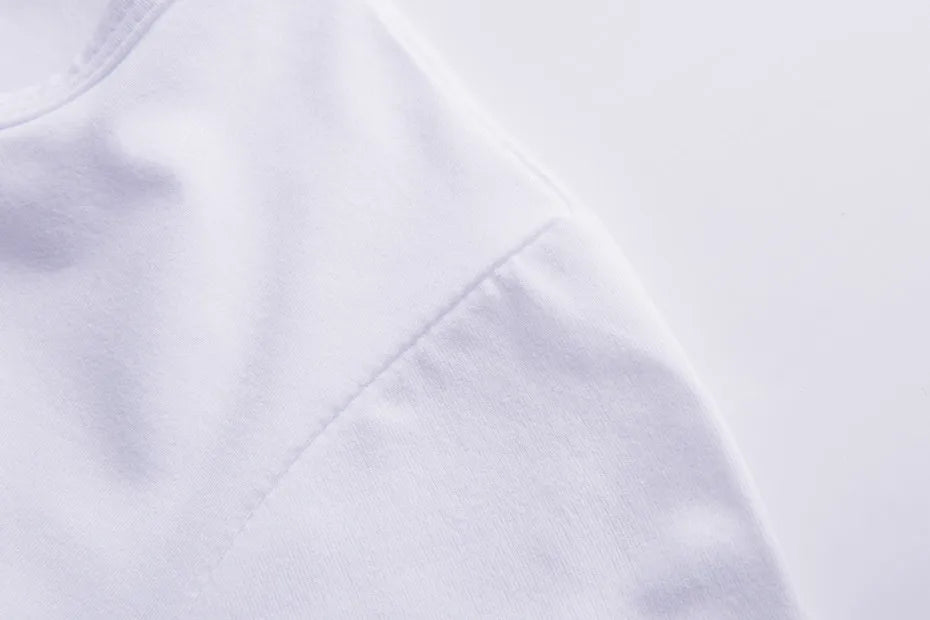 Camiseta con estampado de corazón para mujer