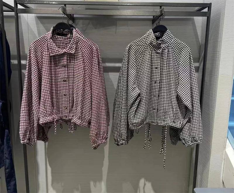 Chaqueta de cuadros con cordón ajustable