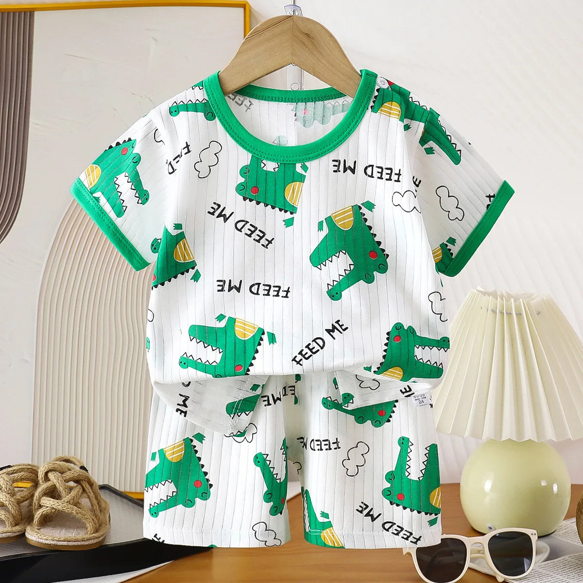Conjunto bebé camiseta y short de algodón (2 piezas)
