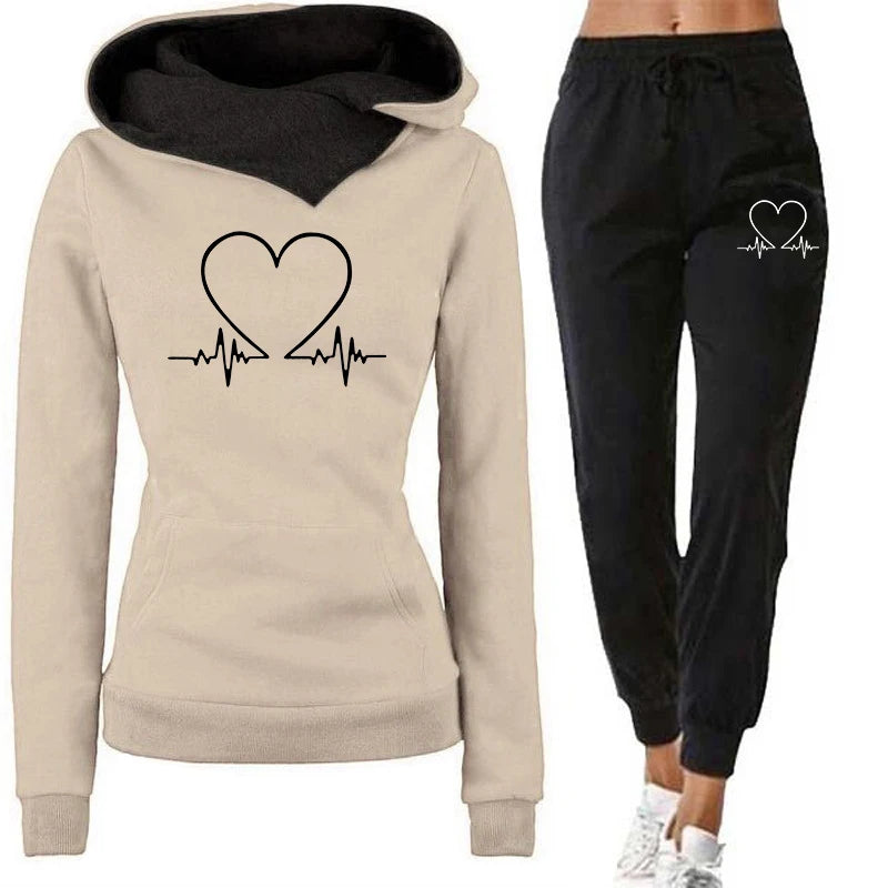Chándal de mujer con capucha y pantalón jogger