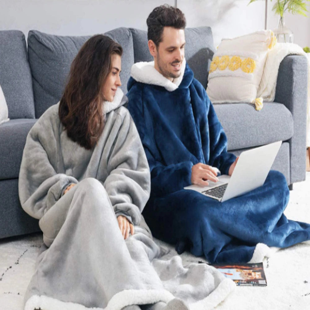 Manta pijama larga con mangas y capucha (150 o 180 cm)