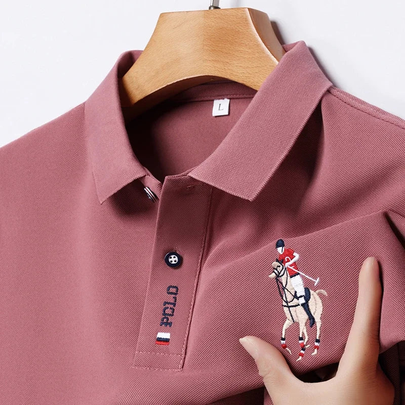 Polo bordado de manga corta para hombre