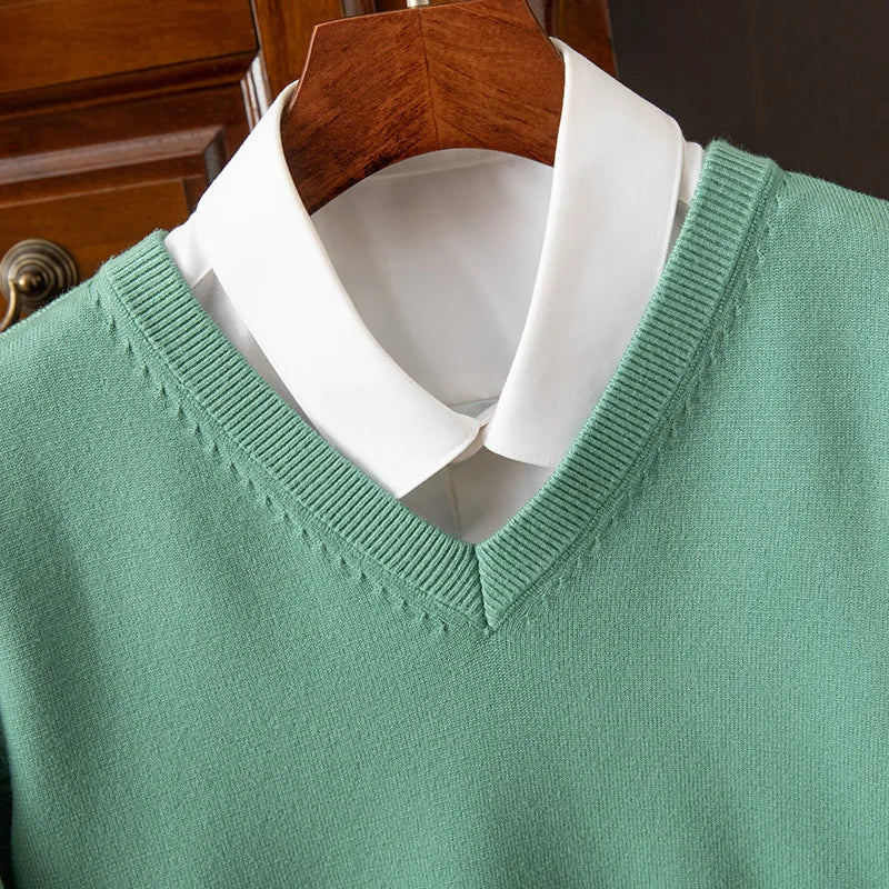 Jersey grueso de cuello pico para hombre
