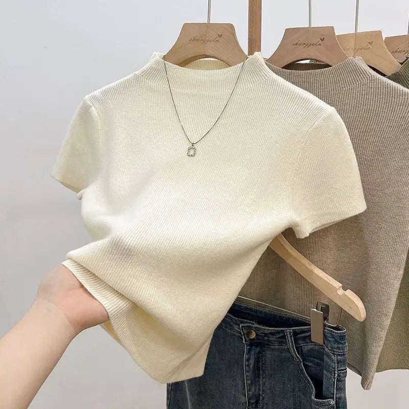Jersey fino de cuello alto para mujer