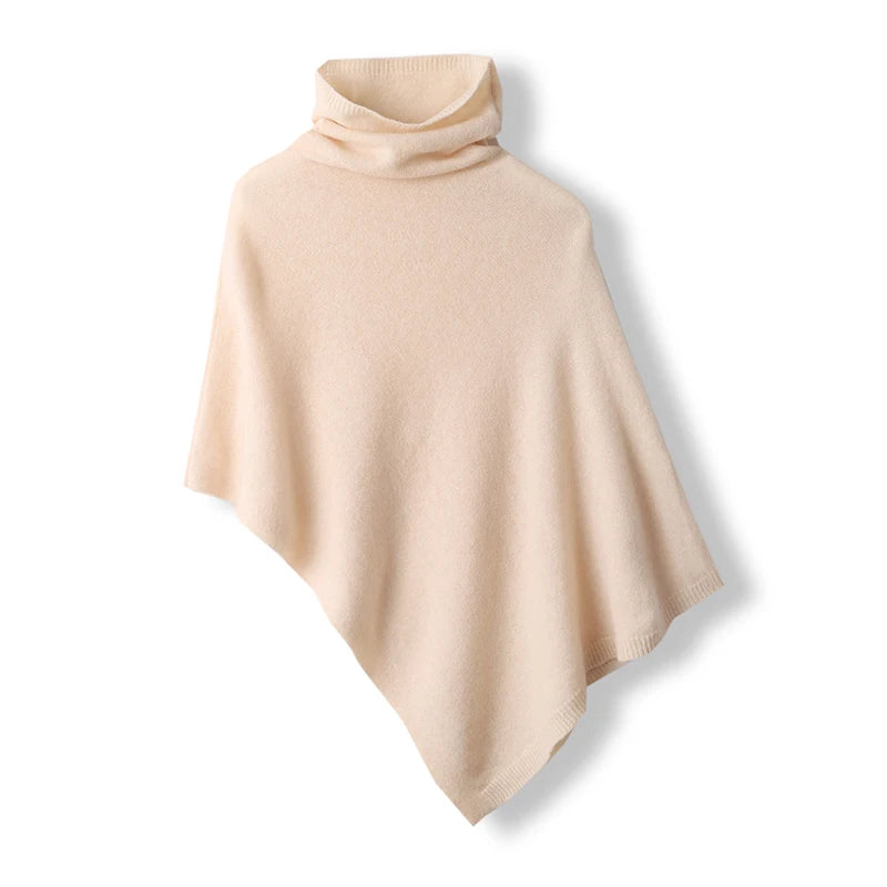 Poncho de punto con cuello alto