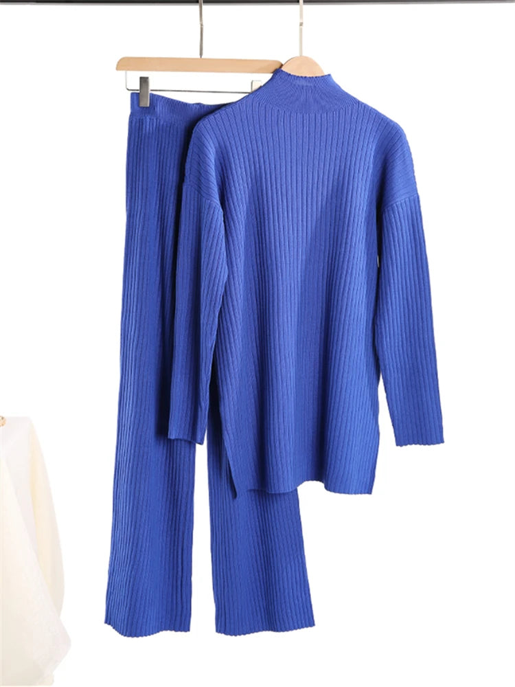 Conjunto de punto de cuello alto: jersey y pantalón ancho