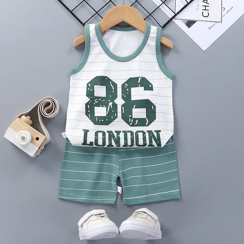 Conjunto infantil de camiseta de tirantes y short