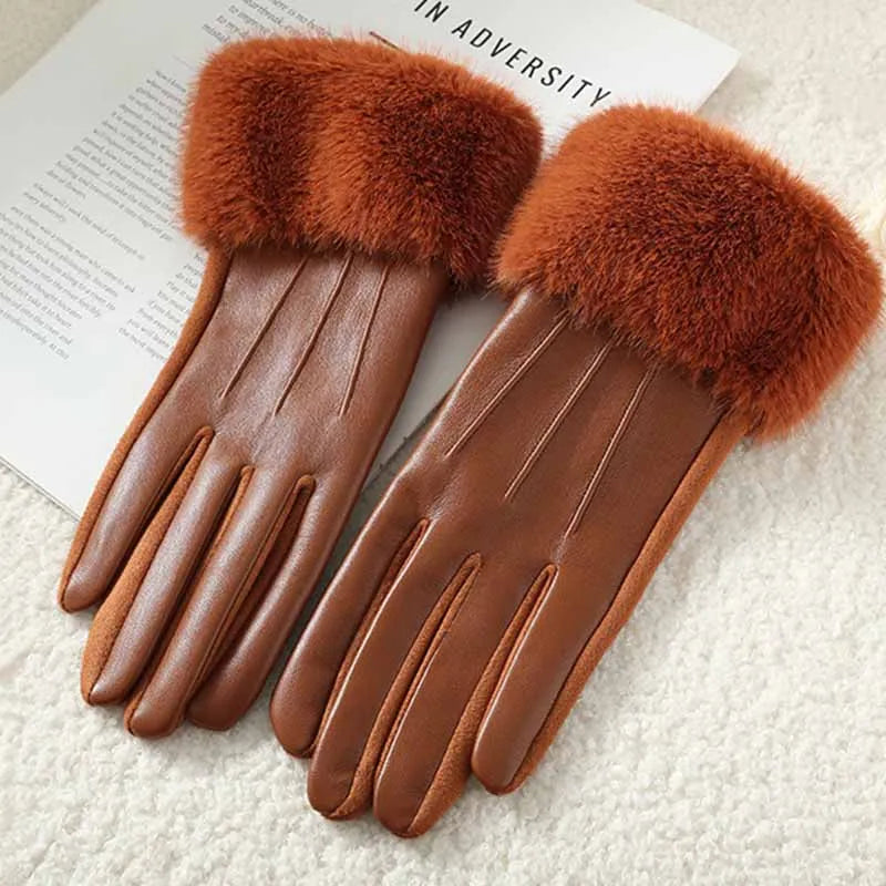 Guantes elegantes de polipiel con pelo