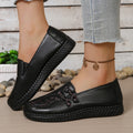 Mocasines con relieve floral para mujer