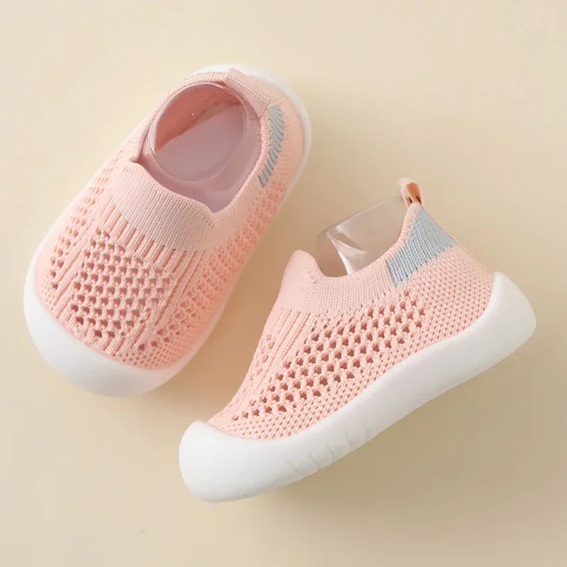 Zapatillas de punto sin cordones para bebé