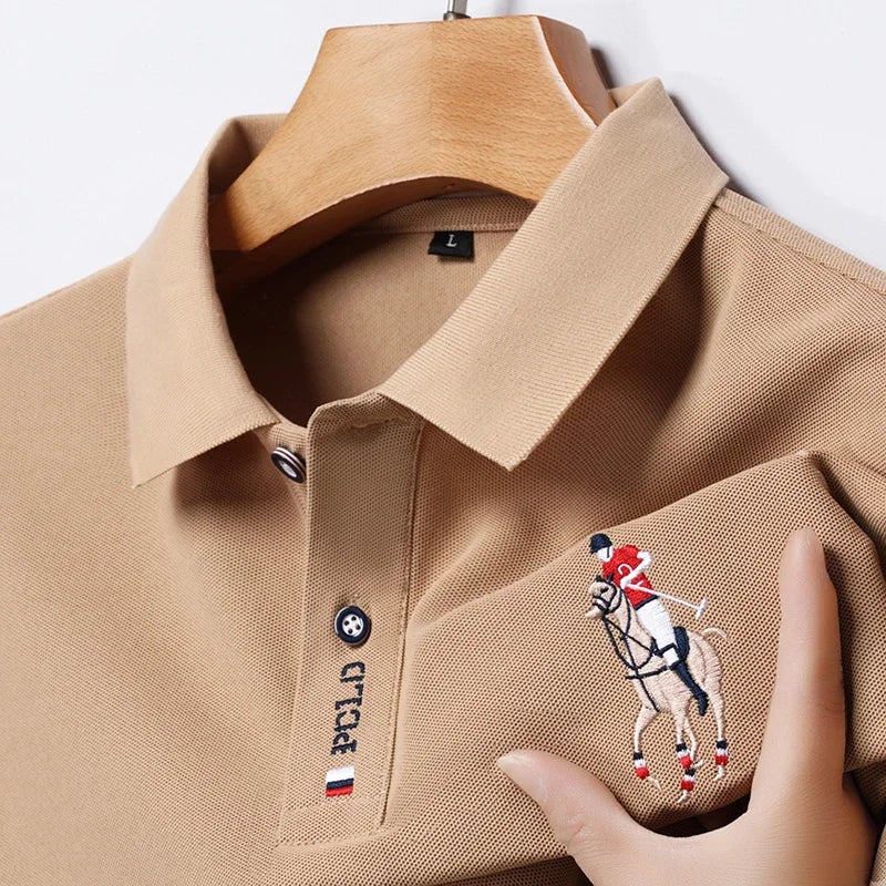 Polo bordado de manga corta para hombre