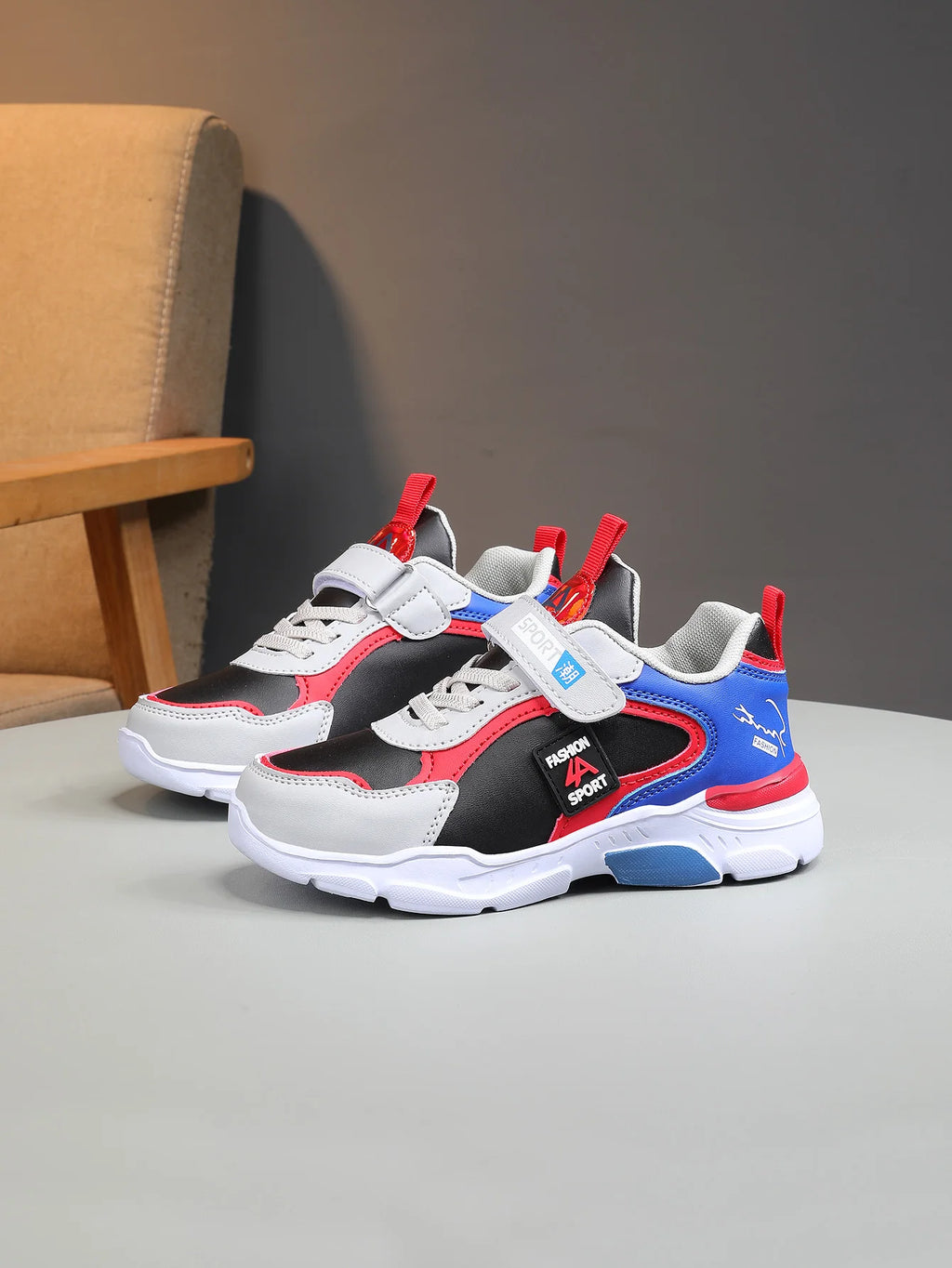 Zapatillas deportivas infantiles de otoño