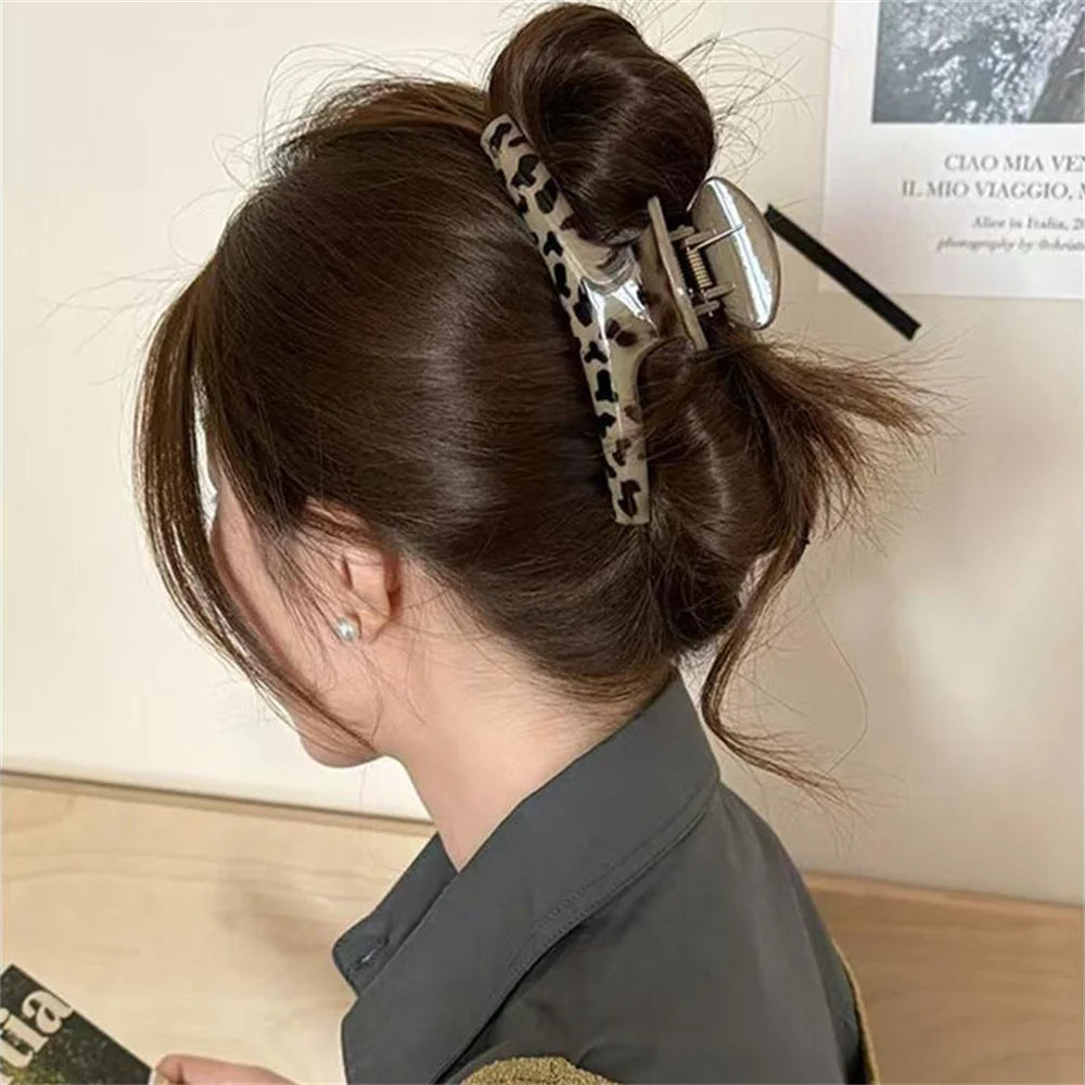 Pinzas de pelo grandes tipo tiburón (pack de 2)