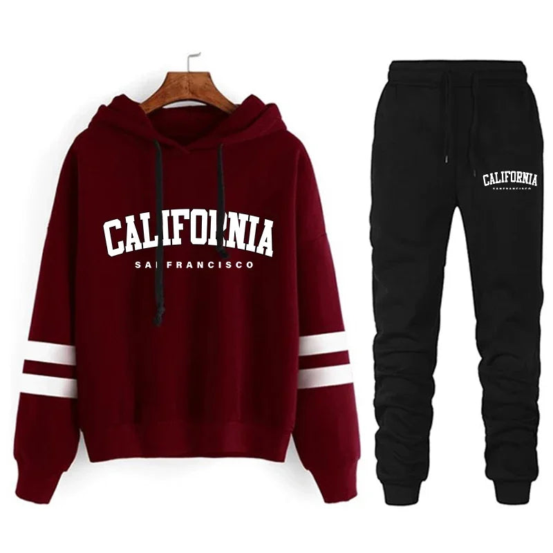 Chándal California con capucha y pantalón con raya
