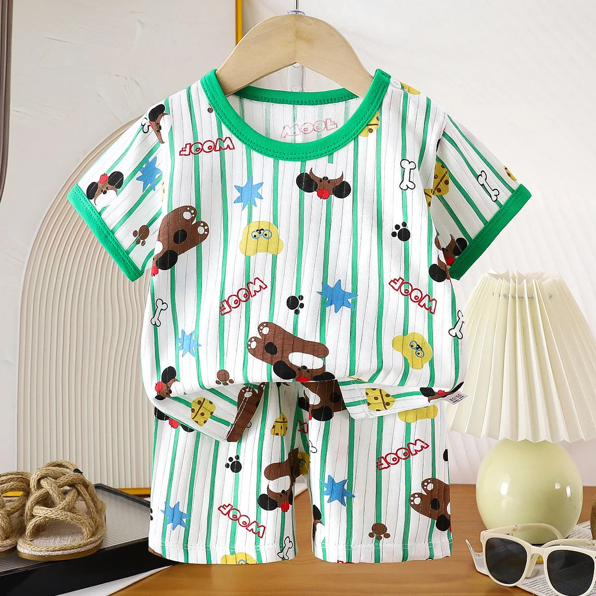 Conjunto bebé camiseta y short de algodón (2 piezas)
