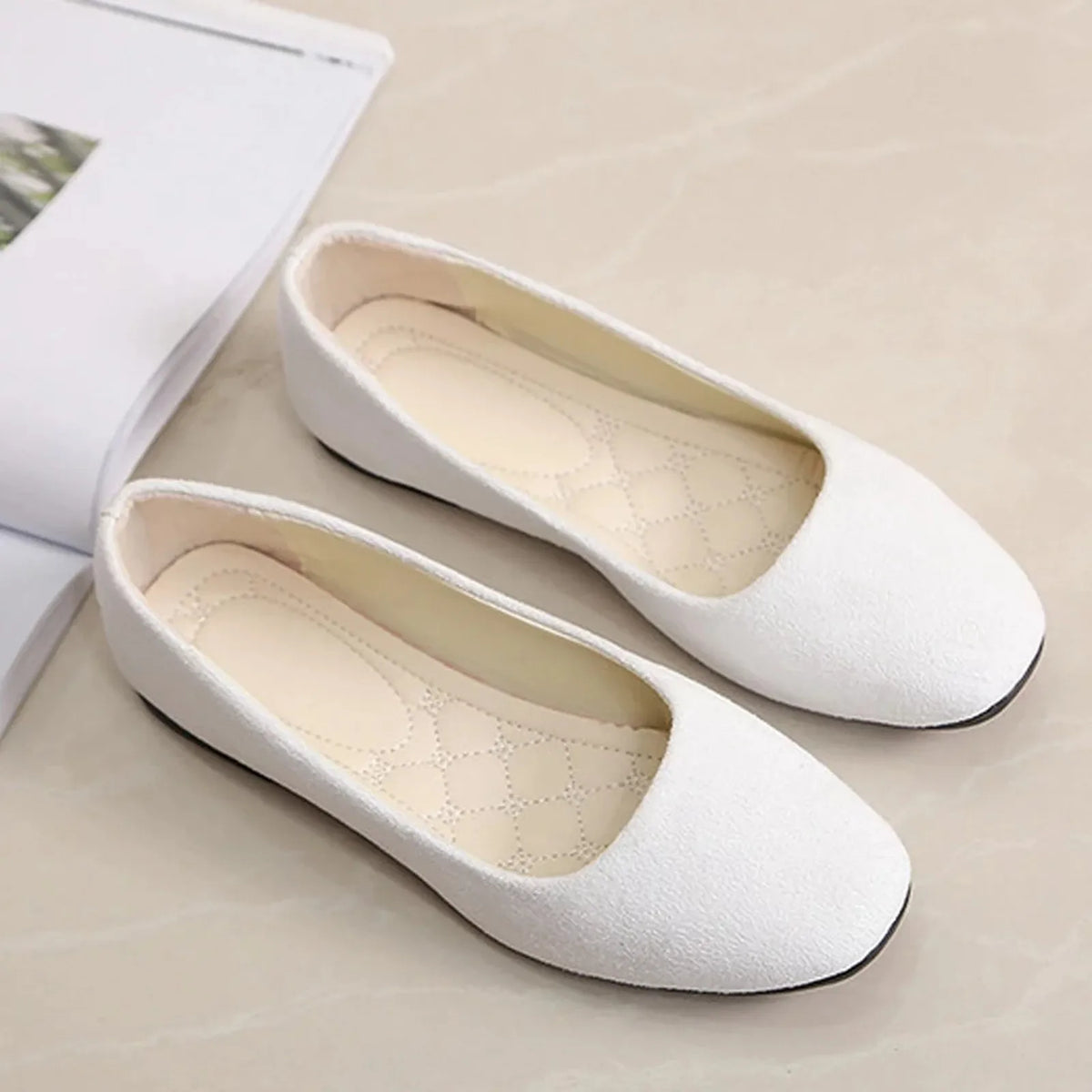 Mocasines de ante planos para mujer