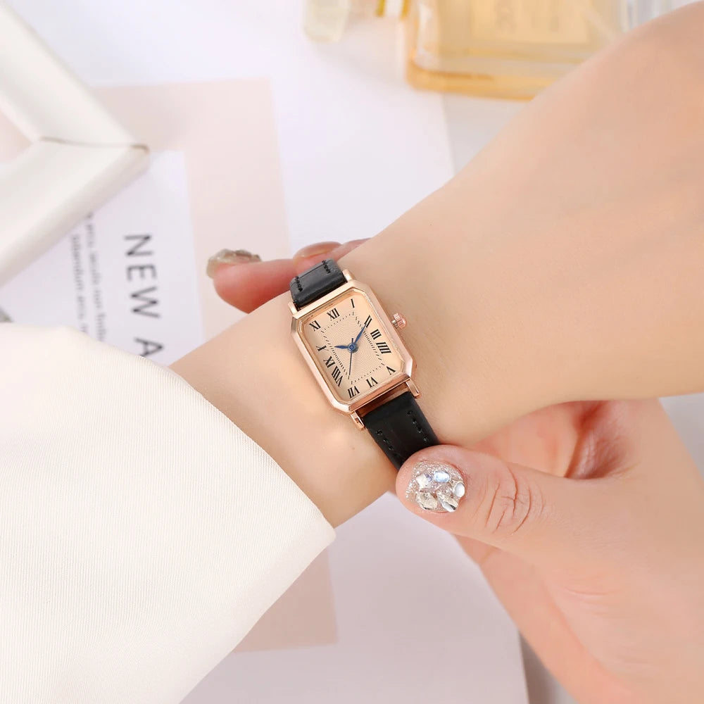 Reloj retro cuadrado con números romanos para mujer