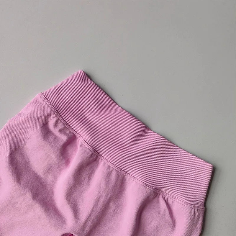 Pantalón corto deportivo de cintura alta con efecto realce