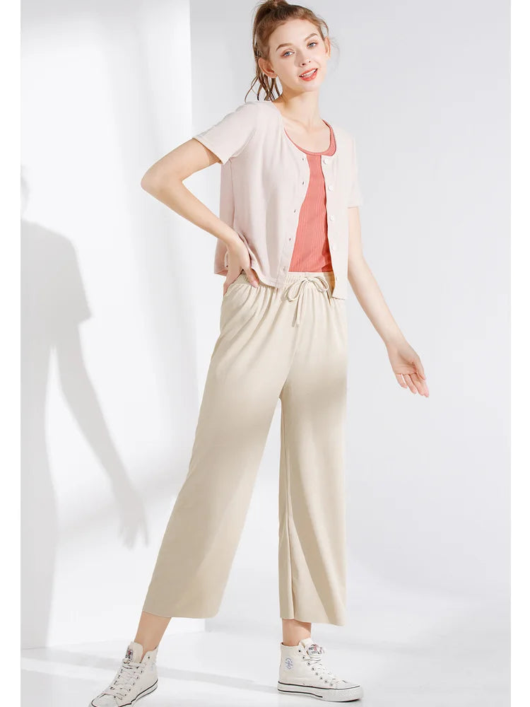 Pantalón ancho tobillero con cintura elástica