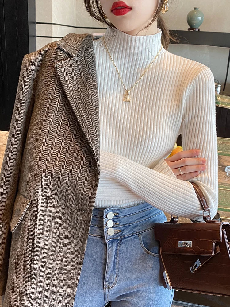 Jersey de punto con cuello alto básico para mujer