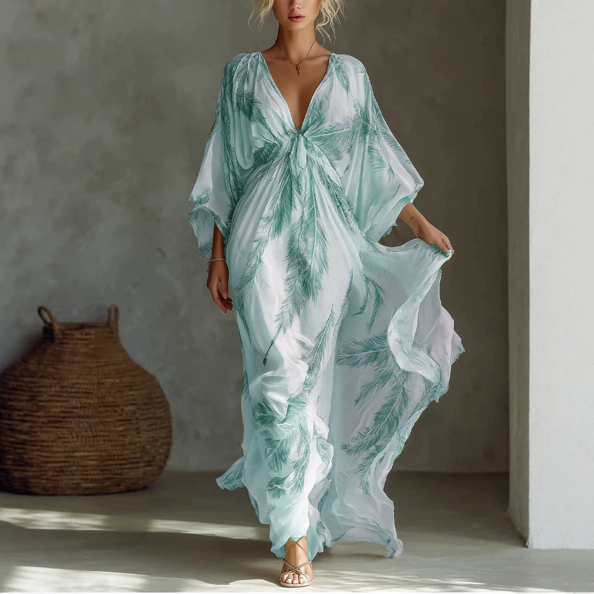 Vestido largo floral con escote en V